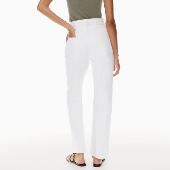 Aritzia Denim Forum White Joni High Rise Loose 29L Straight Leg Jeans - Sz 26 - Picture 3 of 16